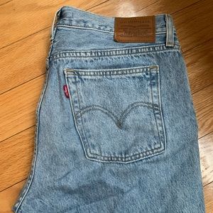 Levi’s Wedgie Cropped Jeans in Montgomery Baked